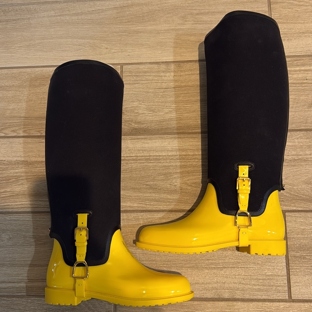 Ralph Lauren beautiful rain equestrian boots 6B Odette ll yellow rubber FLAWS
